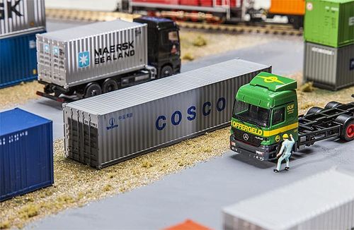 Faller H0 180845	 40' Container COSCO
